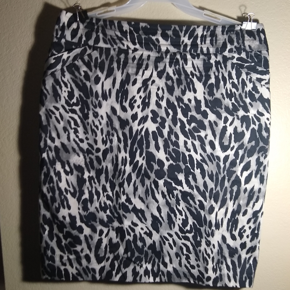 Charter Club Animal Print Skirt Size 16